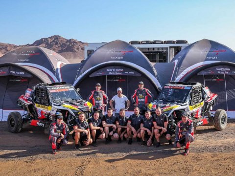 Tentes gonflables de Sébastien Loeb Racing au Dakar 2024
